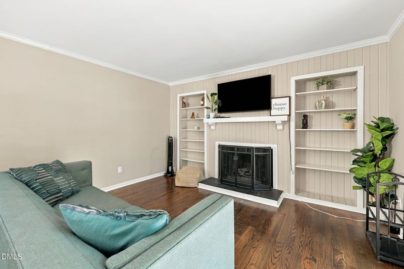 167 Springberry Ln, Chapel Hill, NC 27517