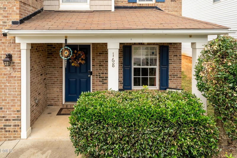 168 Averasboro Dr, Clayton, NC 27520