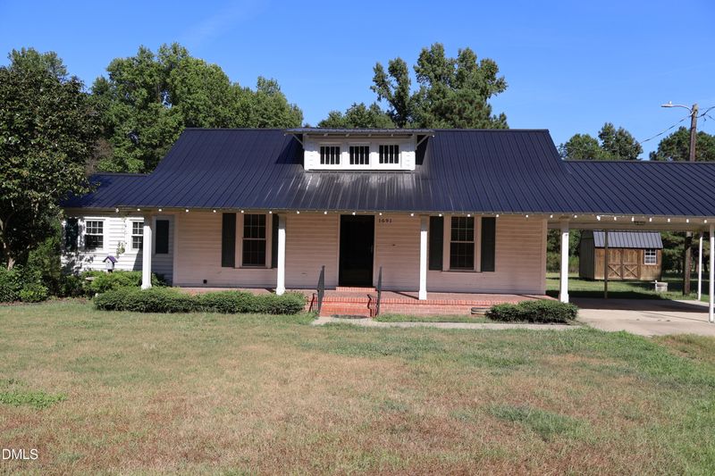 1691 Holly Grove Rd, Benson, NC 27504