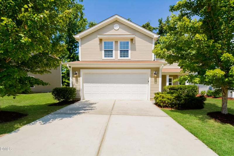 17 Eddy Trl, Durham, NC 27703