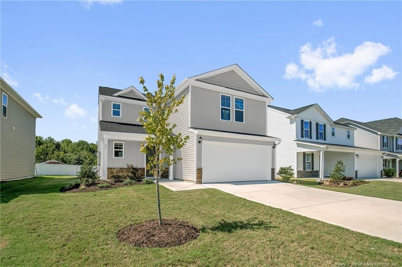 17 W Emily Gardens Dr, Selma, NC 27576