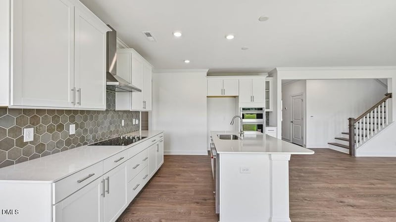 17 Greenwillow Dr, Fuquay Varina, NC 27526