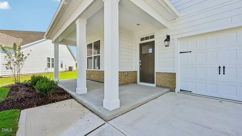 17 Greenwillow Dr, Fuquay Varina, NC 27526