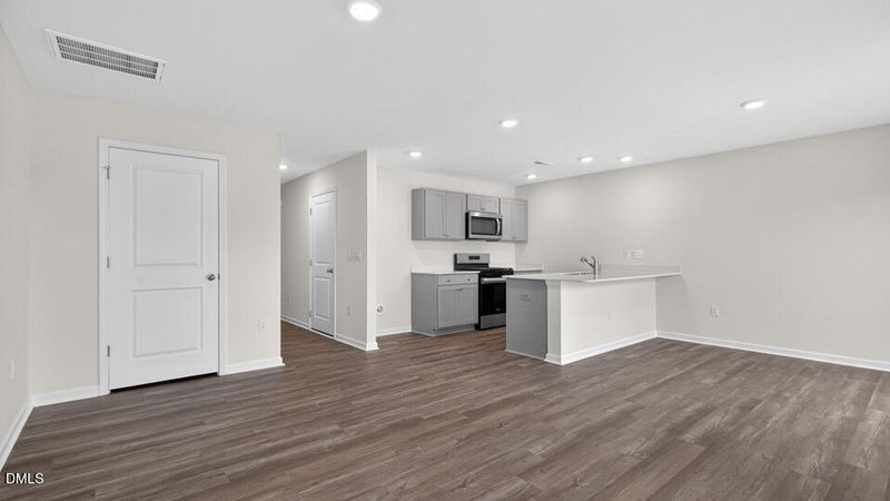 17 Red Clover Dr, Angier, NC 27501