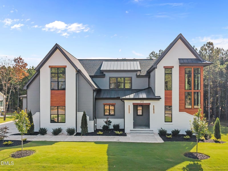 170 Cherry Bark Dr, Youngsville, NC 27596