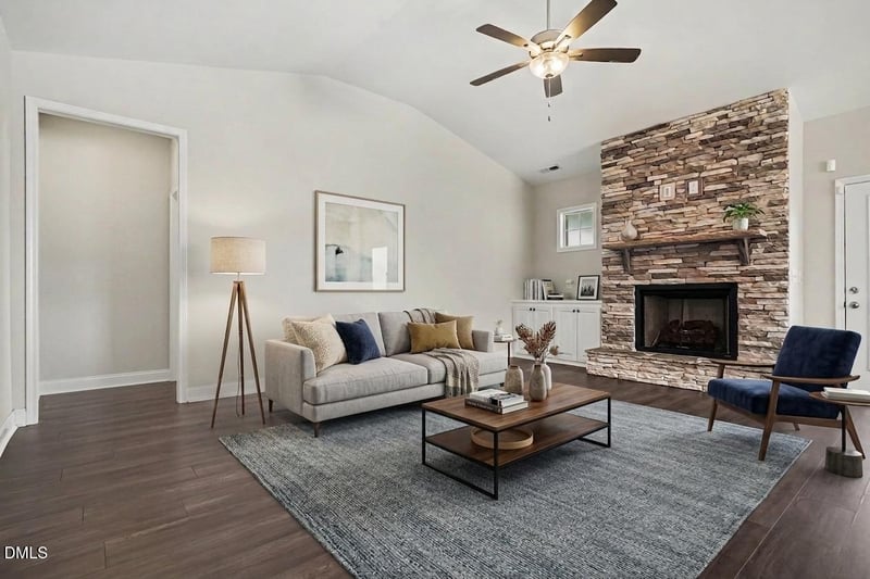 170 Hillwood Dr, Sanford, NC 27332