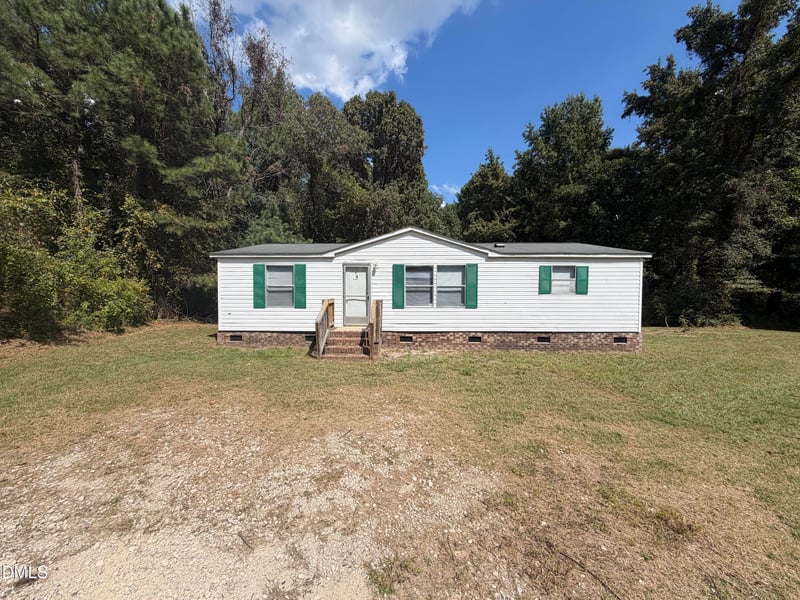 170 Rosie Dr, Four Oaks, NC 27524