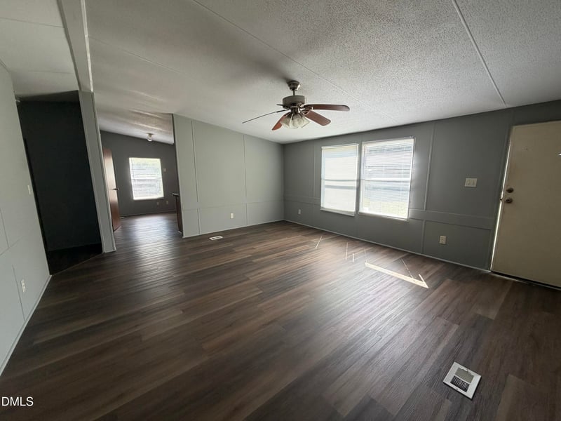170 Rosie Dr, Four Oaks, NC 27524