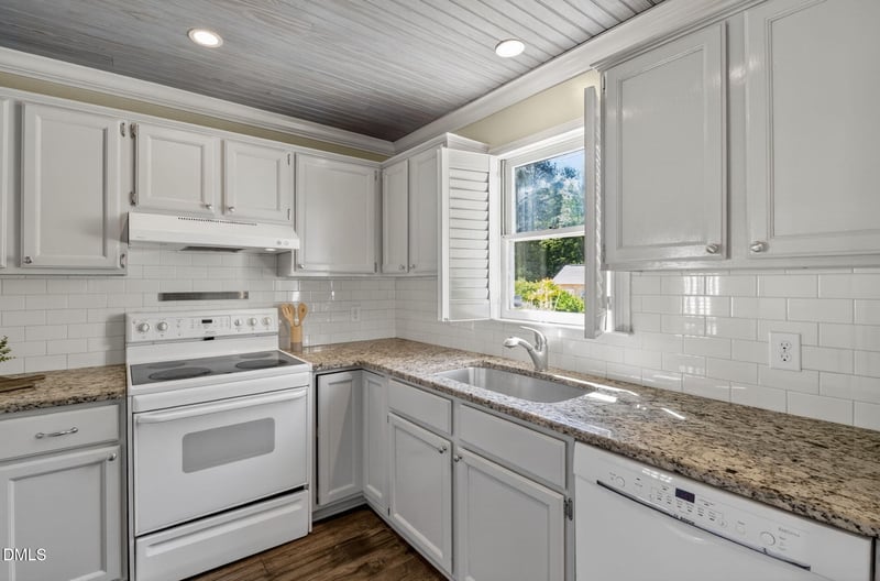 1700 Township Cir, Raleigh, NC 27609