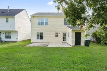 1704 Crag Burn Ln, Raleigh, NC 27604
