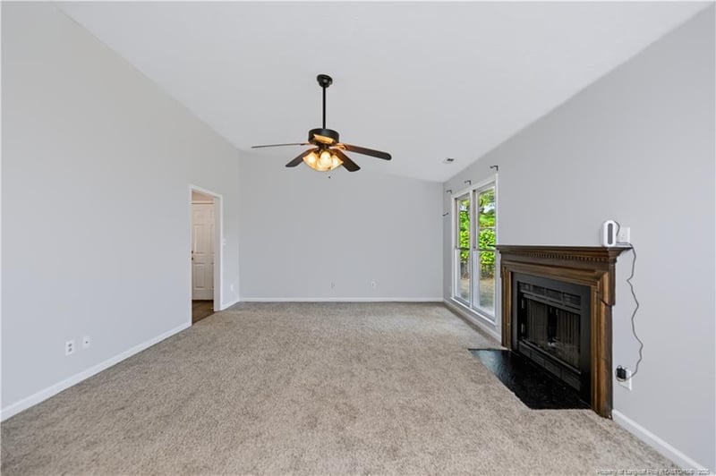 1705 Veanna Dr, Fayetteville, NC 28301