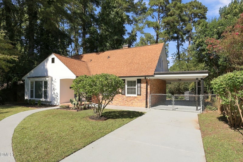 1706 Mcgougan Rd, Fayetteville, NC 28303