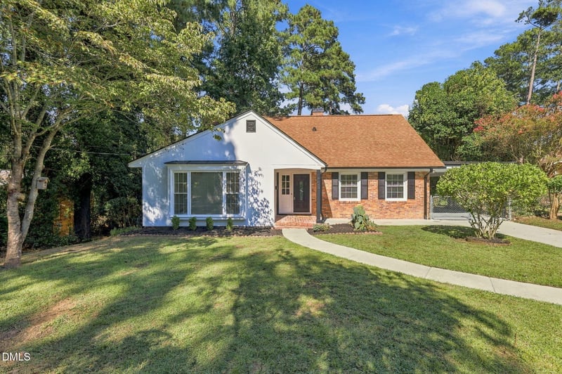 1706 Mcgougan Rd, Fayetteville, NC 28303