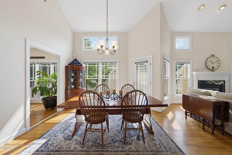 1709 Falls River Ave, Raleigh, NC 27614