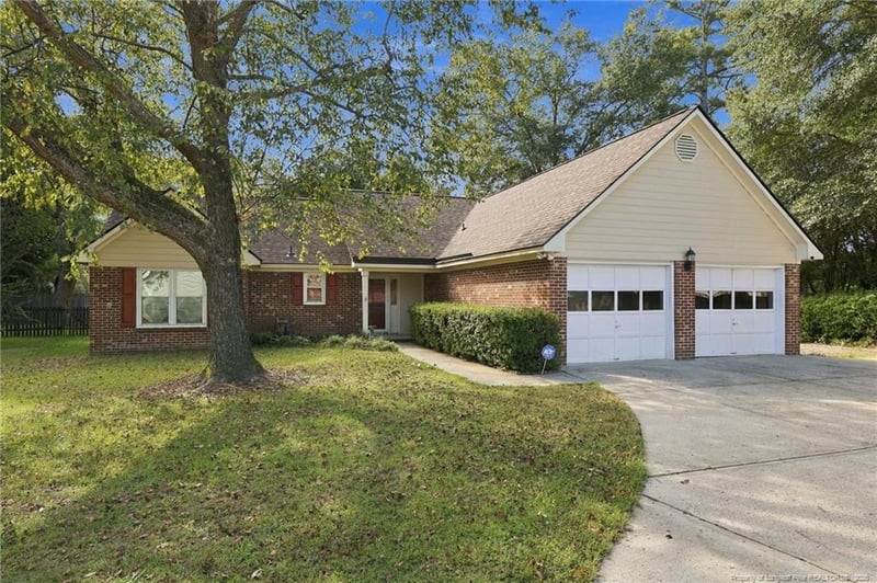1709 Pawtucket Pl, Fayetteville, NC 28304