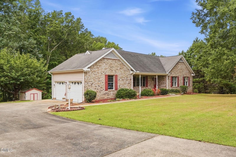 171 Clover Rg, Angier, NC 27501