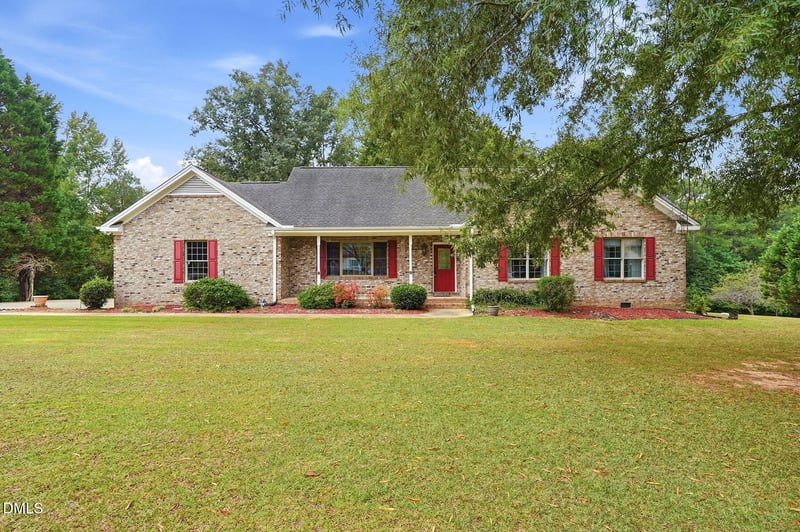 171 Clover Rg, Angier, NC 27501