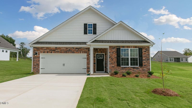 171 Prairie Wolf St, Sanford, NC 27330