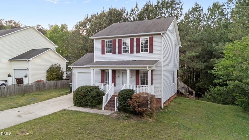 171 Randolph Dr, Clayton, NC 27520