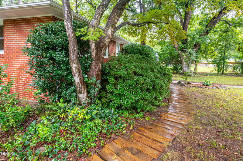 1712 Bivins St, Durham, NC 27707