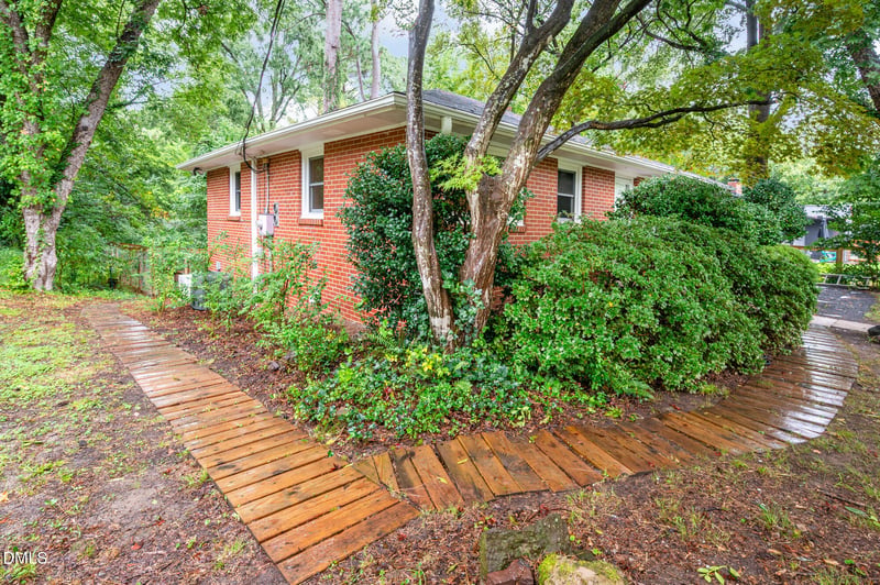 1712 Bivins St, Durham, NC 27707