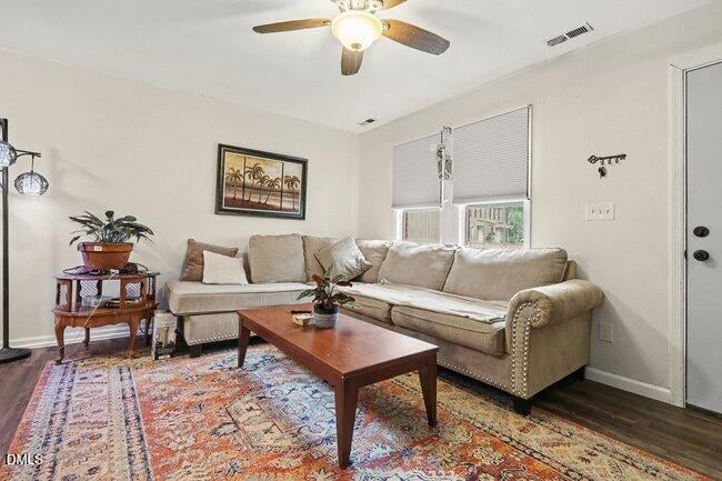 1714 Fox Hollow Dr, Raleigh, NC 27610