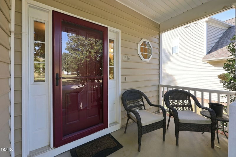 1716 Maizefield Ln, Fuquay Varina, NC 27526