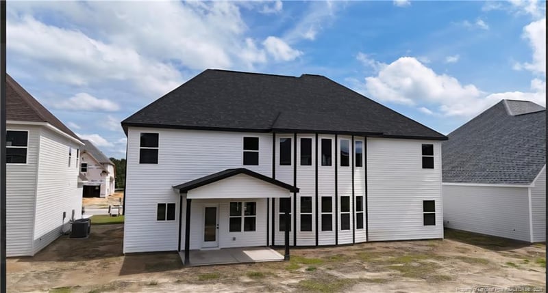 1719 Smith Farm St, Fayetteville, NC 28306