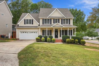 1721 Gracechurch St, Wake Forest, NC 27587