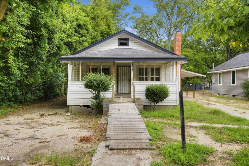 1721 Harper St, Fayetteville, NC 28312