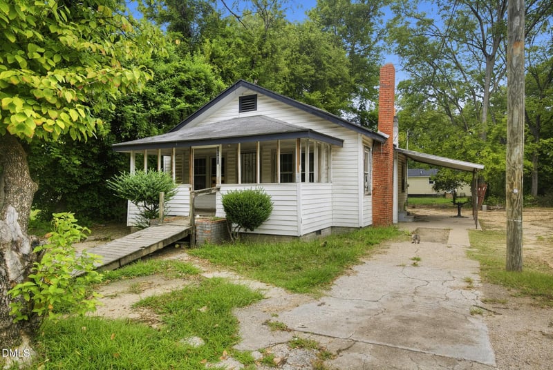 1721 Harper St, Fayetteville, NC 28312