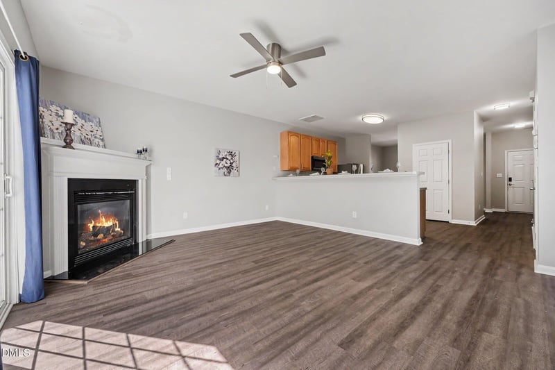 1725 Tw Alexander Dr #801, Durham, NC 27703