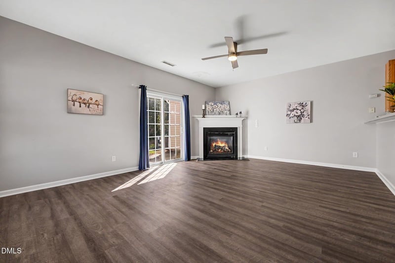 1725 Tw Alexander Dr #801, Durham, NC 27703