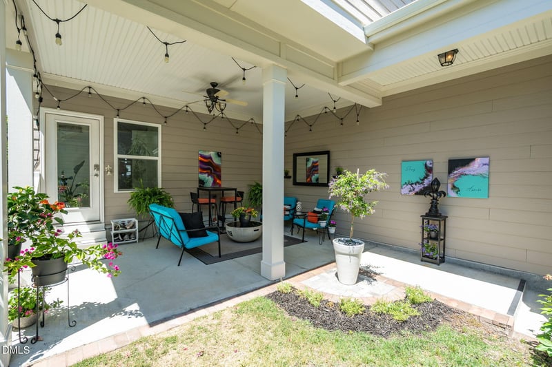 1726 Main Divide Dr, Wake Forest, NC 27587