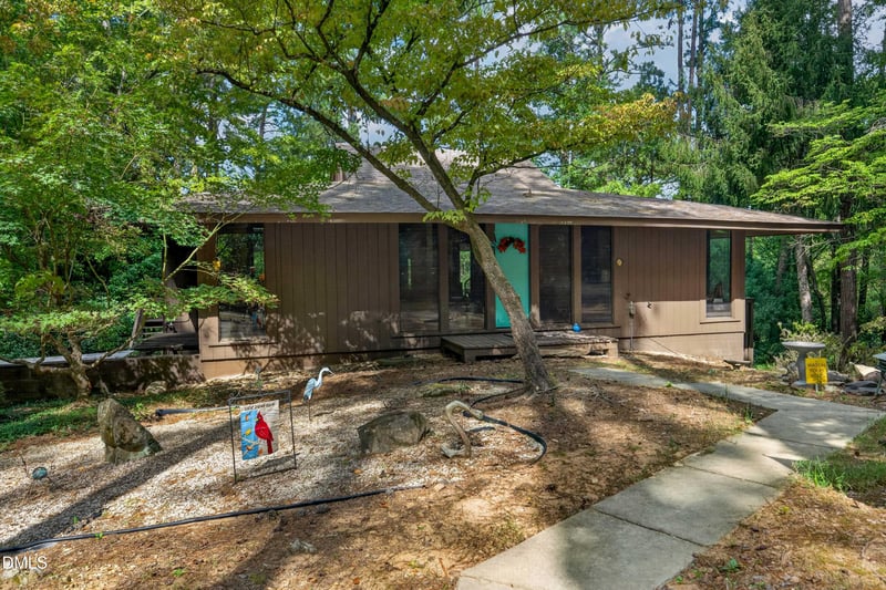 1728 Allard Rd, Chapel Hill, NC 27514