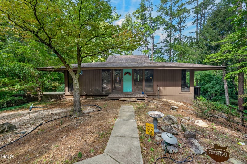 1728 Allard Rd, Chapel Hill, NC 27514