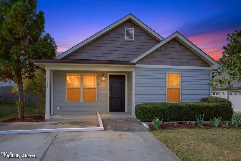 1734 Great Bend Dr, Durham, NC 27704
