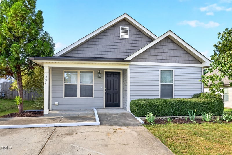 1734 Great Bend Dr, Durham, NC 27704