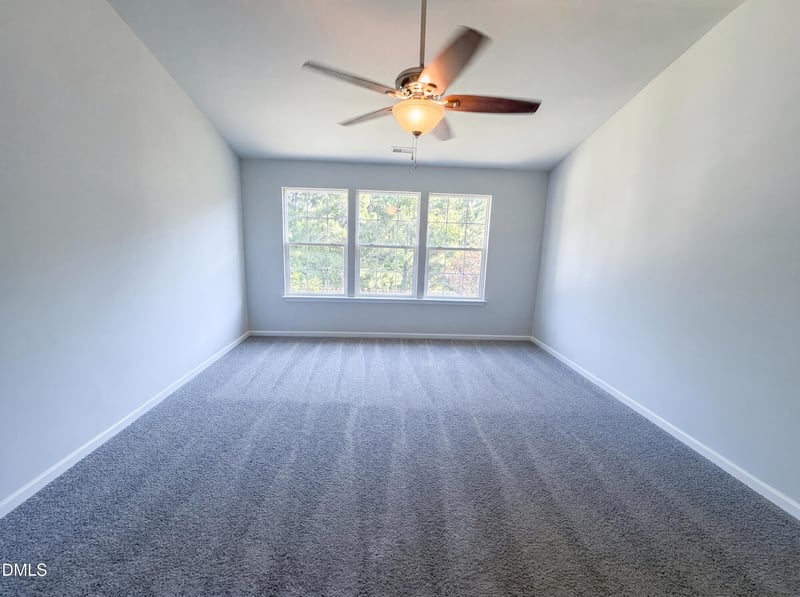 1745 E Honey Springs Ave, Fuquay Varina, NC 27526