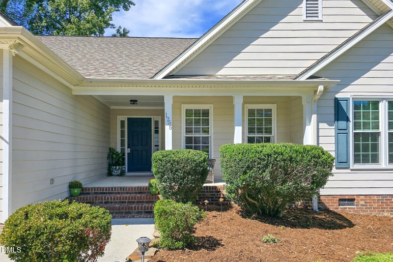 1755 N Cedar Ct, Fuquay Varina, NC 27526