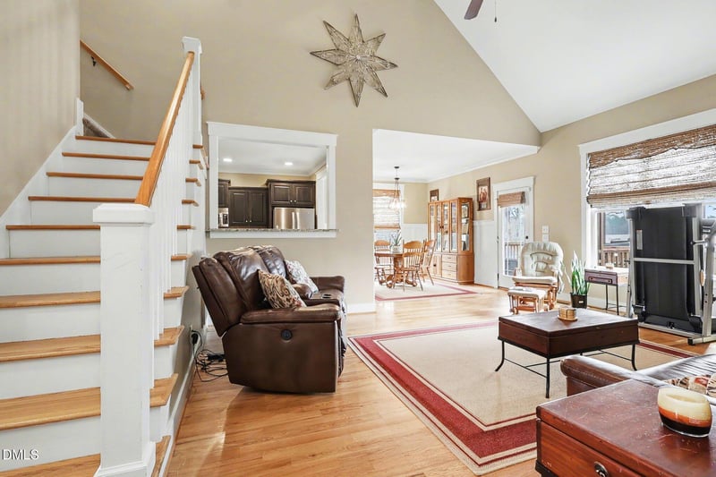 176 Braddock Dr, Lillington, NC 27546