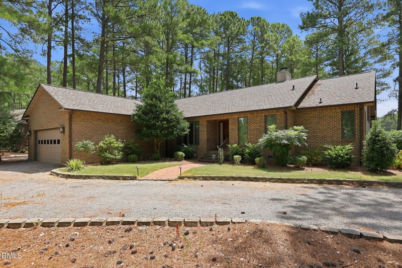 177c Traceway N, Sanford, NC 27332
