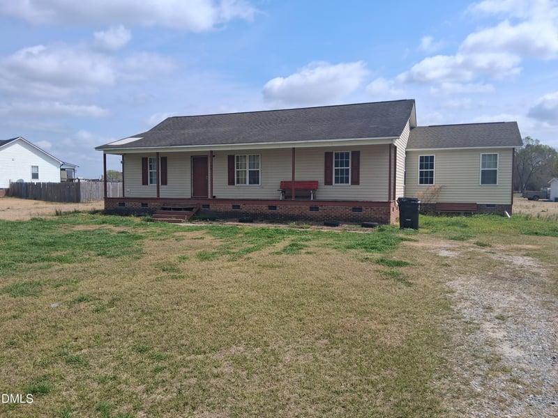 179 Patricia Dr, Smithfield, NC 27577