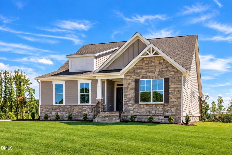 18 Rustic Woods Ct, Angier, NC 27501