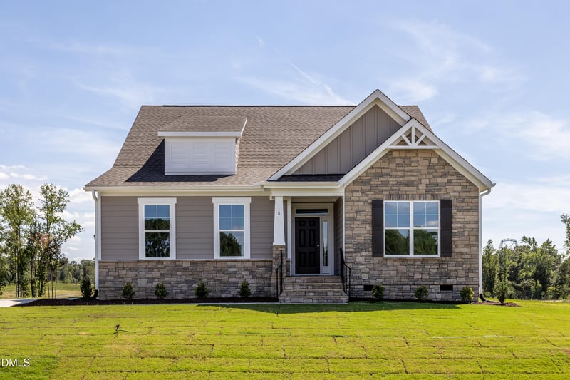 18 Rustic Woods Ct, Angier, NC 27501