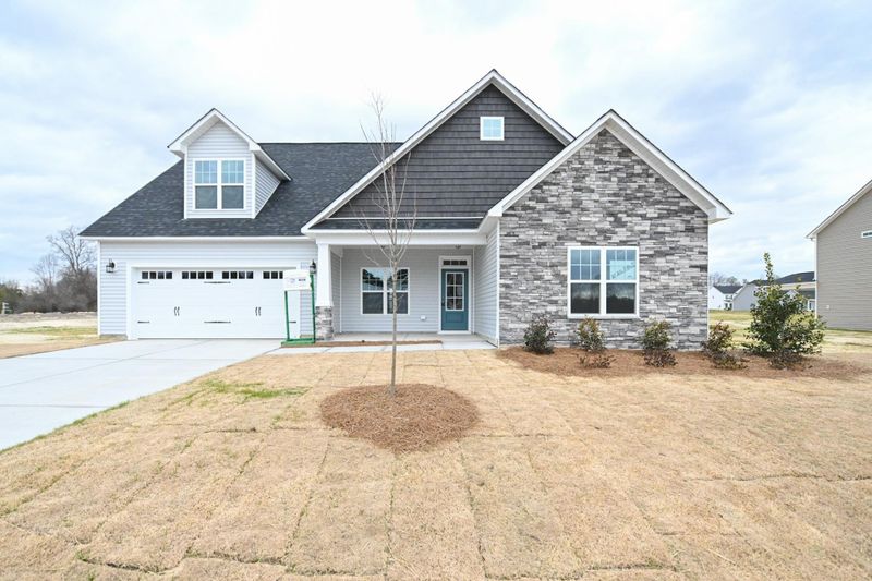 18 W Sand Luggs Ct, Angier, NC 27501