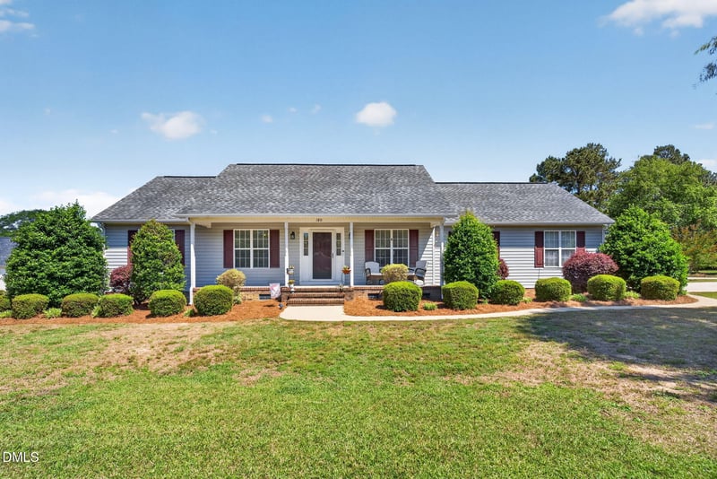 180 Fred Mcleod Ln, Coats, NC 27521