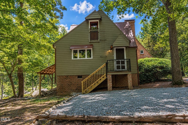 180 Hobbs Rd, Pittsboro, NC 27312