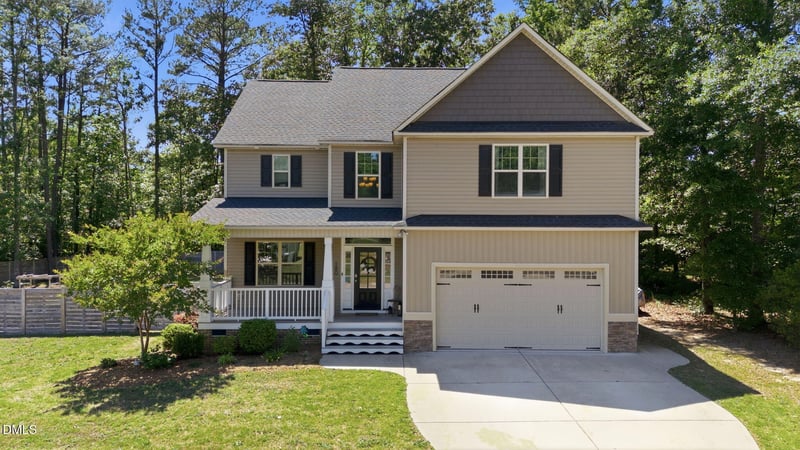 180 Long Grass Dr, Smithfield, NC 27577