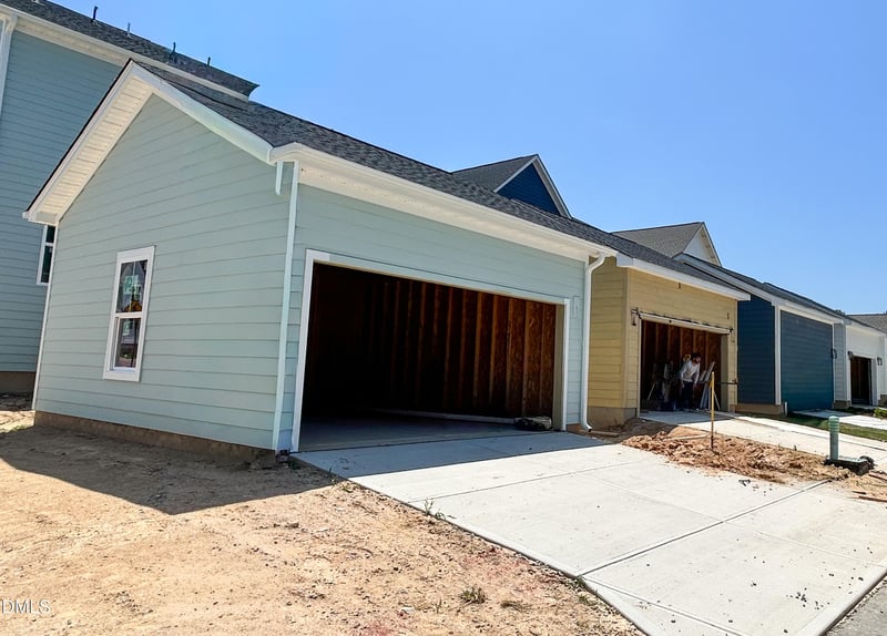1800 Lumineer Ln, Wendell, NC 27591
